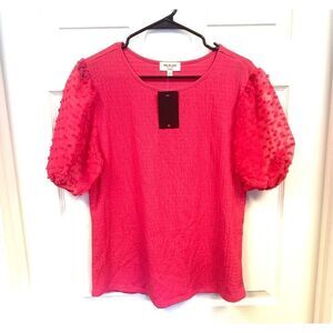 Hot pink textured puff sleeve blouse Kim & Cami